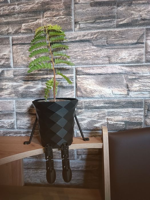 Декоративна кашпа