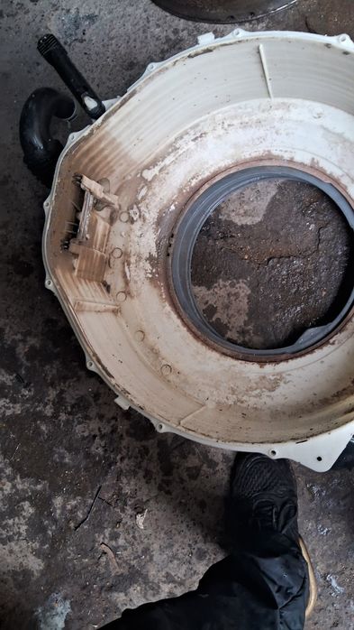 Ремонт стиральных машин и посуда моющий машинки. Гарантия  качества .