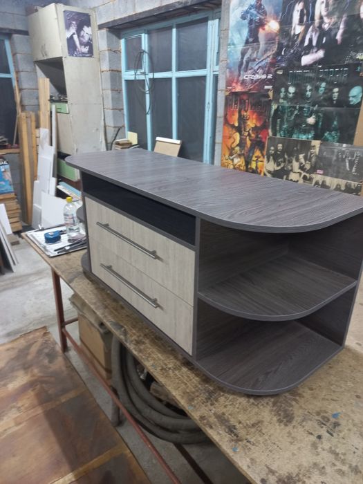 Продам. Мебель новая.