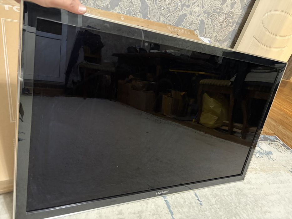 Продам телевизор Самсунг