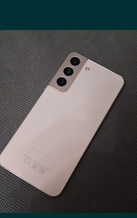 Samsung S22 флагмон компакт
