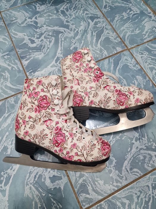 продам коньки детские, 33рамер