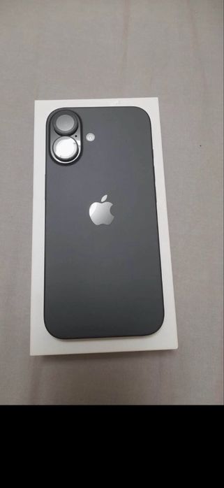 Vand Iphone 16 128 gb impecabil Liber de Recea