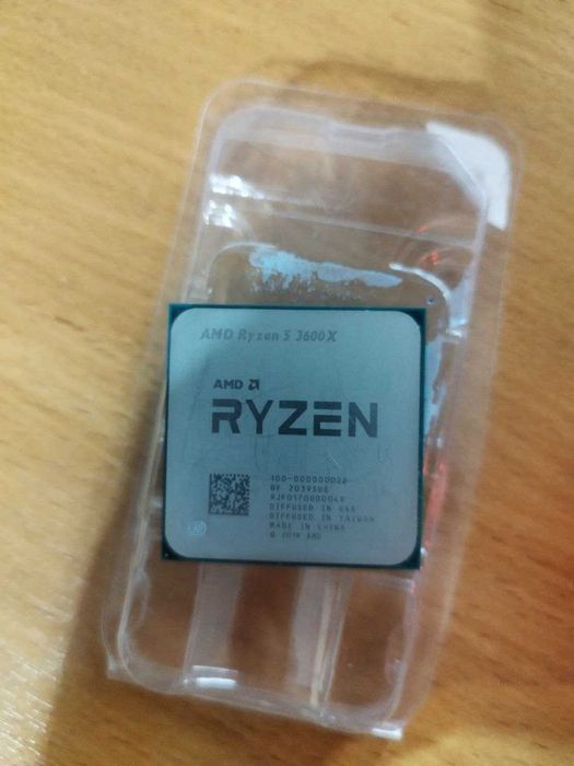 продам процессор ryzen 5 3600x