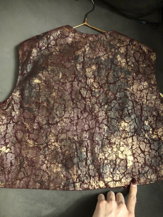 Карнавальный костюмы (2 штуки) разные