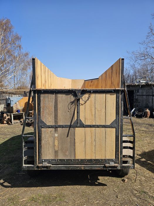 Продам Прицеп коневоз