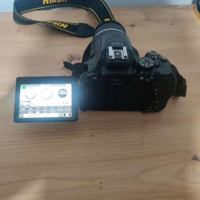 Aparat foto Nikon D5500 utilizat ocazional.
