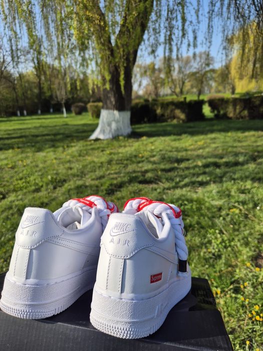 Nike Air Force 1 Low x Supreme White – Șireturi groase (Chunky Laces) – Mărime 38