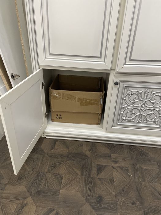 Продам шкаф для одежды