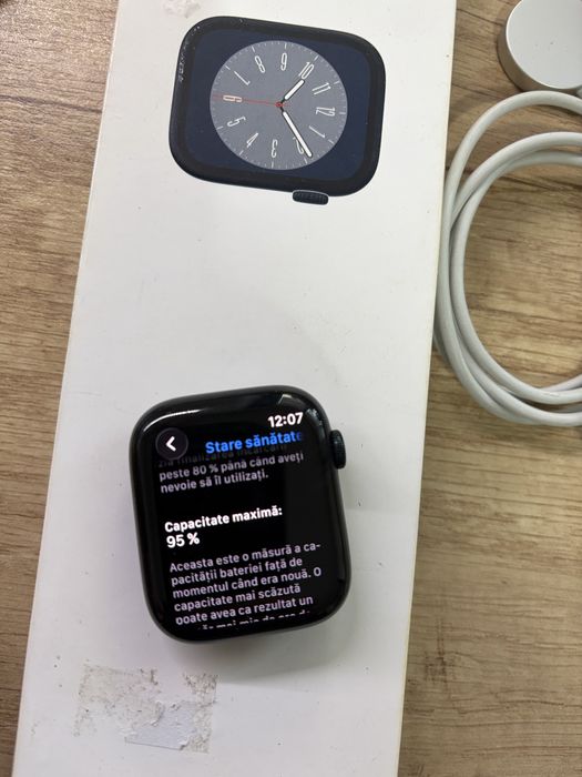 Apple watch series 8 45mm GPS +celular(impecabil)