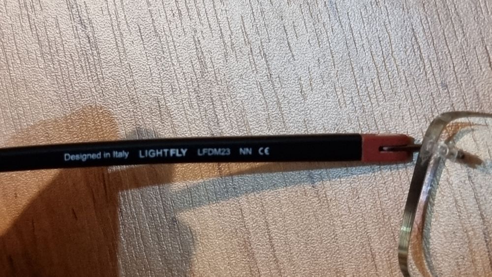 Ochelari de vedere dioptrii -2.5 si -2.75 cu certificare Lensa