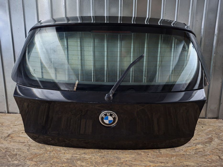 Haion complet BMW Seria 1 E87 Culoare 475 Black Sapphire portbagaj