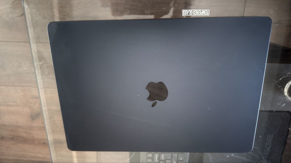 MacBook Air 15 инча с най-новия M4 чип, 16GB RAM и 256GB SSD С гаранция