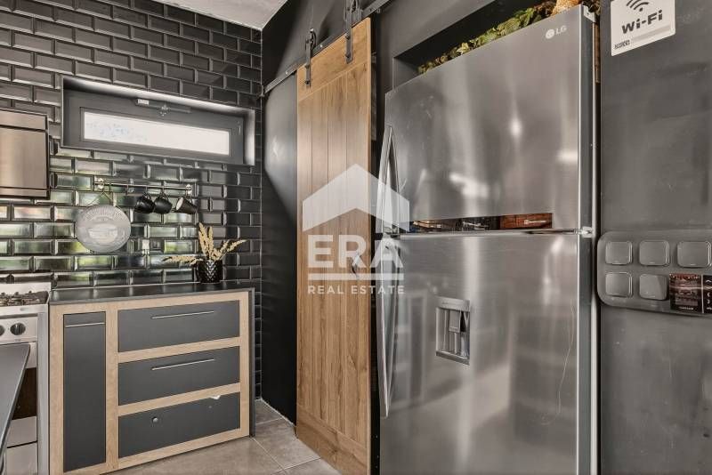 Продава се Къща в Варна, м-т Кочмар - 272 кв.м за 1107 €/кв.м - Снимка #6