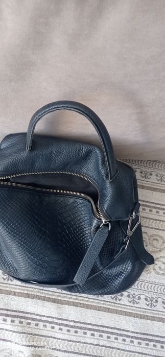 Продам рюкзаки и сумки