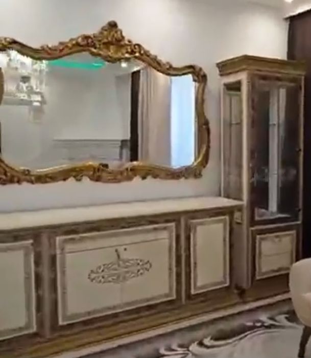 Стенка в гостинную