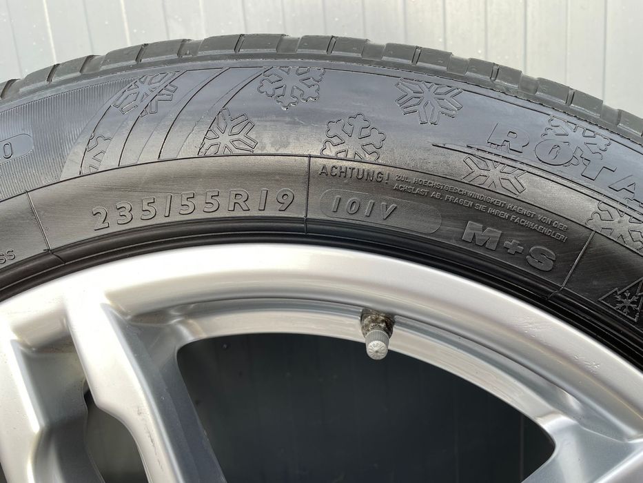 Jante cu anvelope iarna 255 50 R19 235 55 R19 Porsche Macan