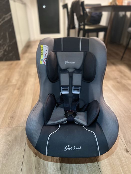 Scaun masina Giordani