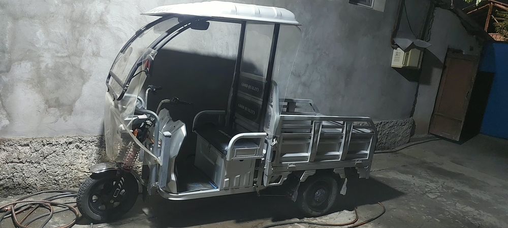 Продаётся электрический грузовой трицикл