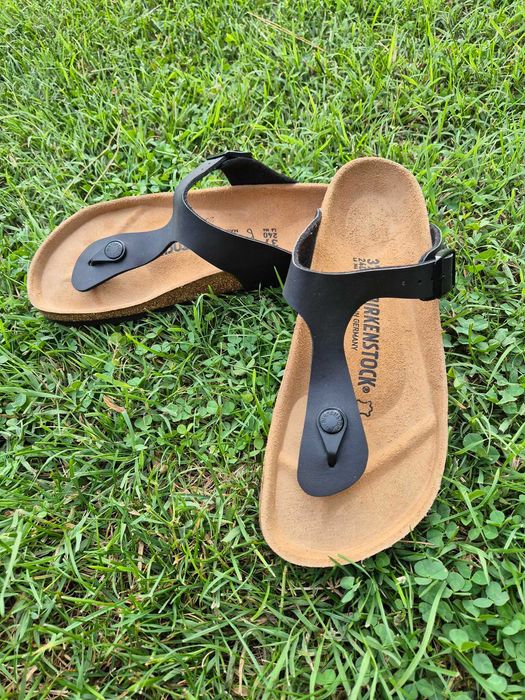 Дамски  нови чехли BIRKENSTOCK   Чехли 'Gizeh' в Черно номер 37