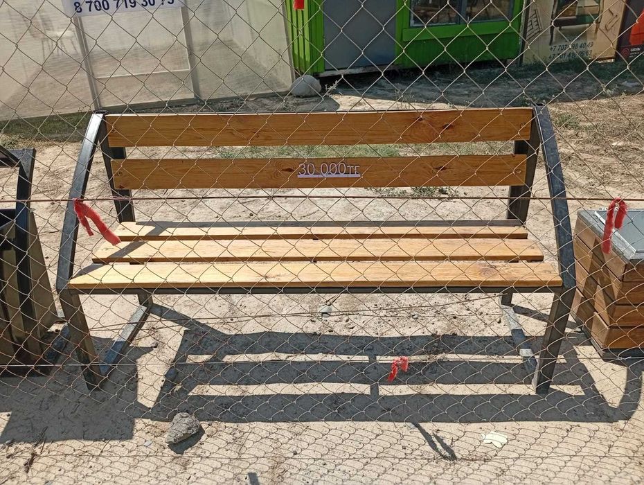 Продам скамейки и урны