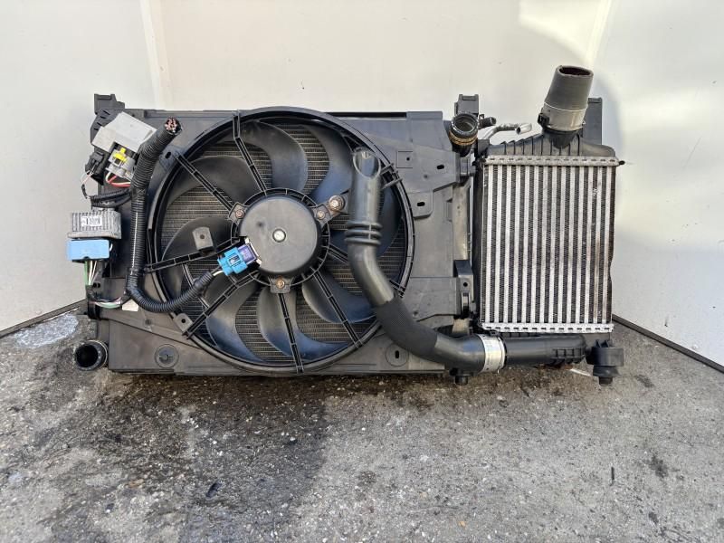 Ansamblu radiatoare complet Renault Clio 4 1.5 dCi