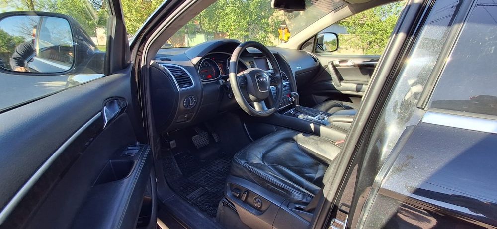 Audi Q7 3.0 d  BUG