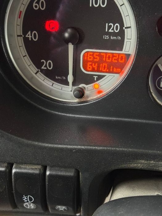 DAF XF105.460 + KOGEL прицеп 
СОТИЛАДИ