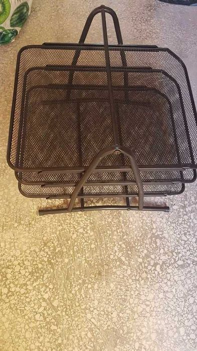 posete  ,mini calculatoare , suport acte