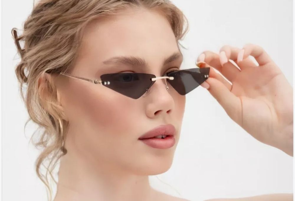 Очки солнцезащитные