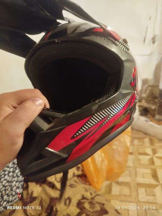 Продам шлем обычный