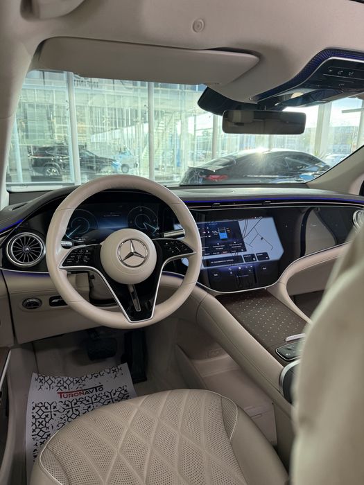 Mercedes Benz EQS580 SUV