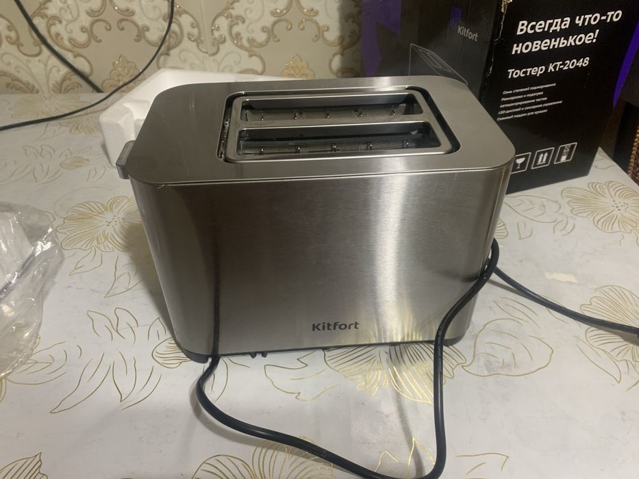 Продам  тостер. KT 2048