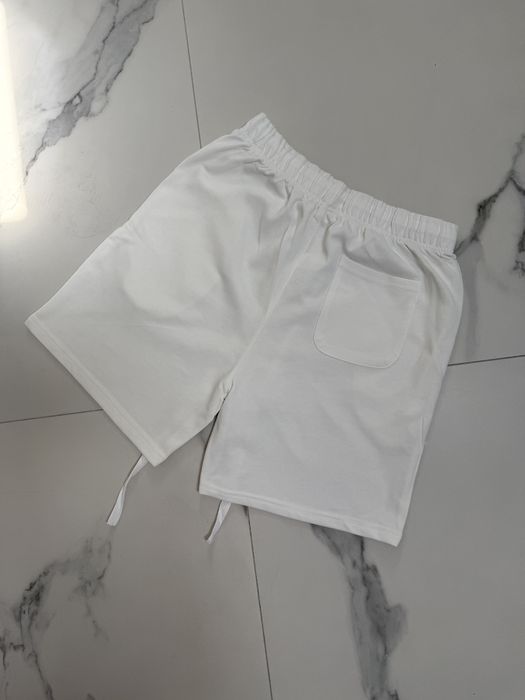 Pantaloni scurti Essentials