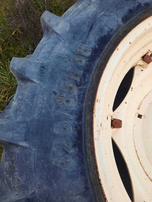 Jante cauciucuri tractor