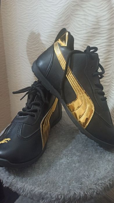 Стильно, модно, удобно 37 размер.