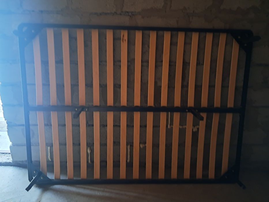 Продам каркас под кровать