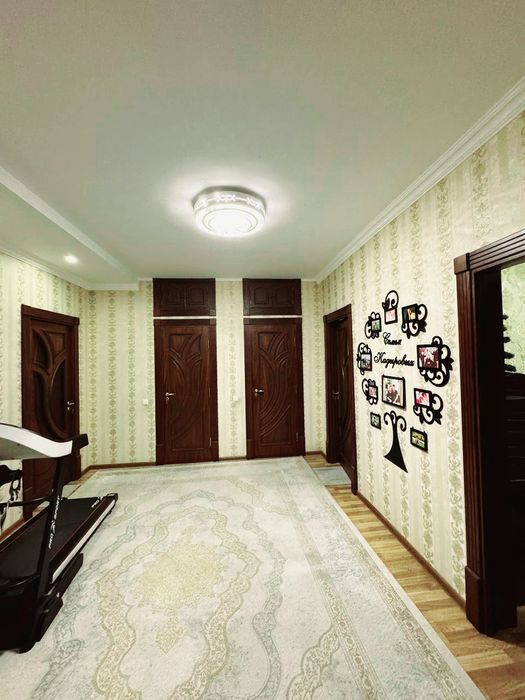 Продается 4 комнатная квартира. Срочно. Оринтер вогзал ПАРК