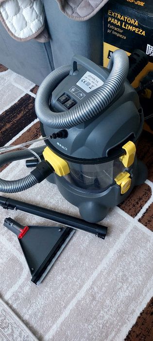 Пылесос с влажной уборкой