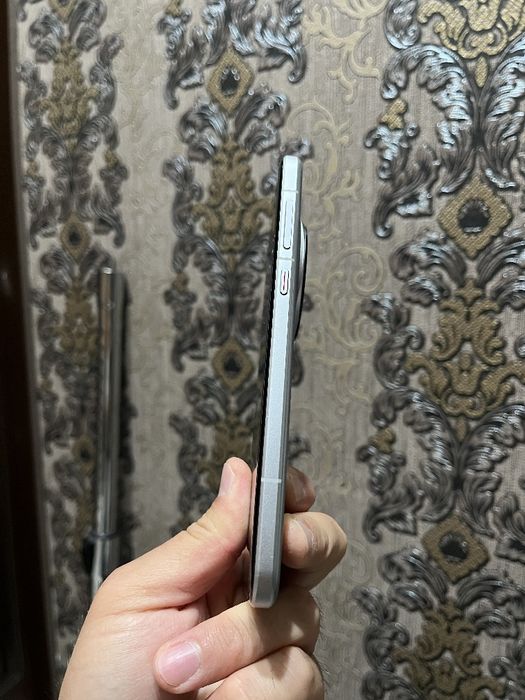 Honor Magic 7 Pro 16/512