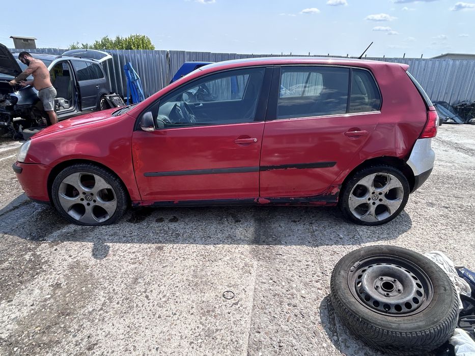 Vw Golf 5 / Голф 5 1.4i НА ЧАСТИ