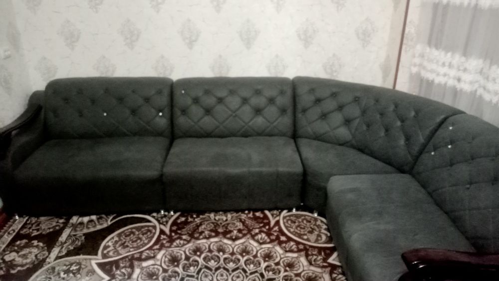 Продается диван угловой