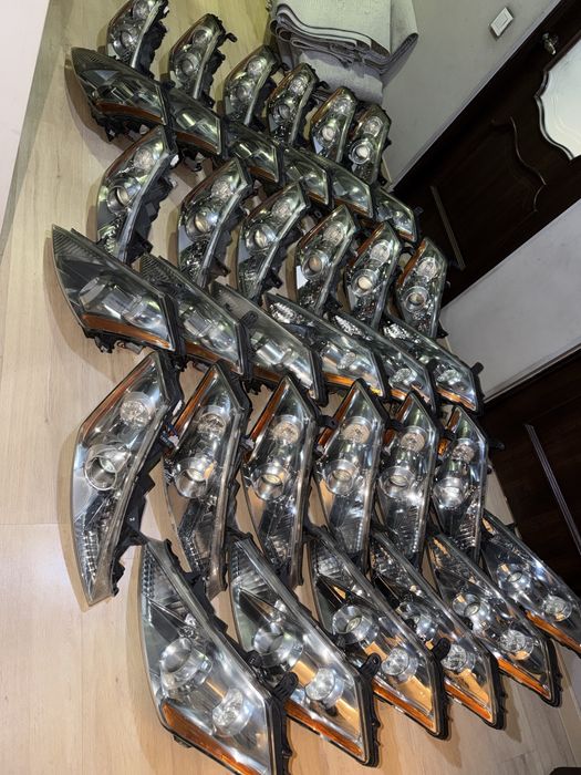 Фары на Ниссан Мурано