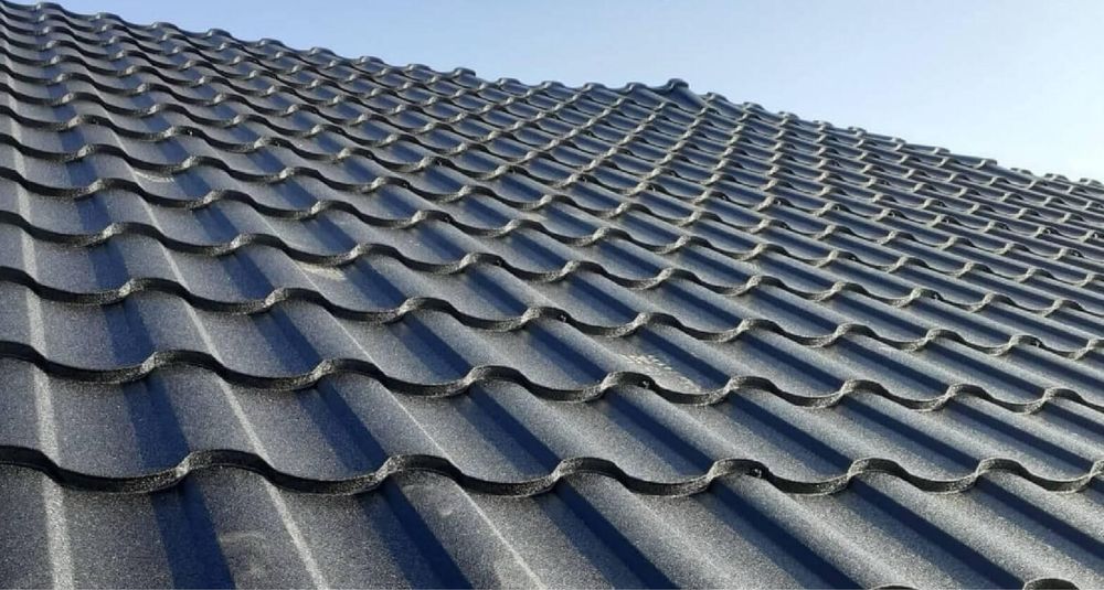 Executam acoperișuri si reparati de urgență