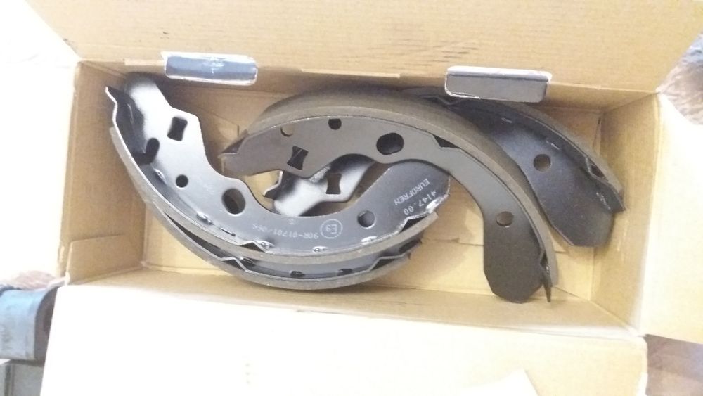 Накладки Mazda 323 f