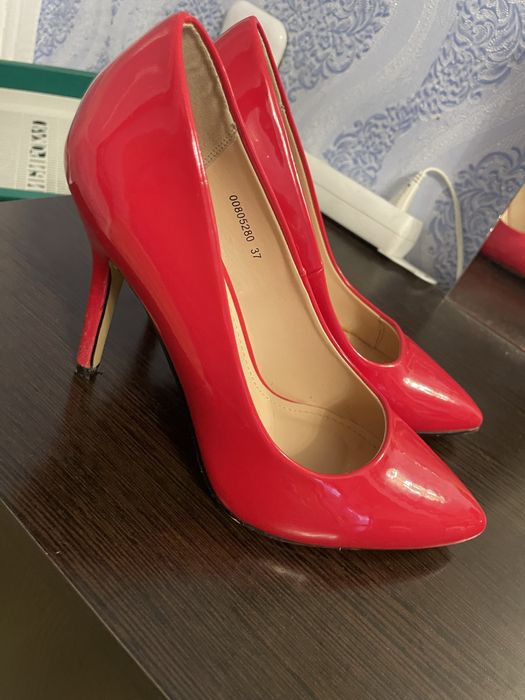 Туфли 36,37 в хорошем