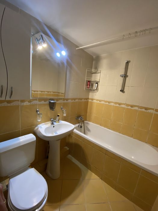 inchiriez apartament in regim hotelier 150 lei/zi