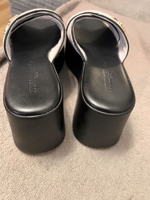 NU RASPUND LA MESAJE Papuci dama KarlLegerfeld