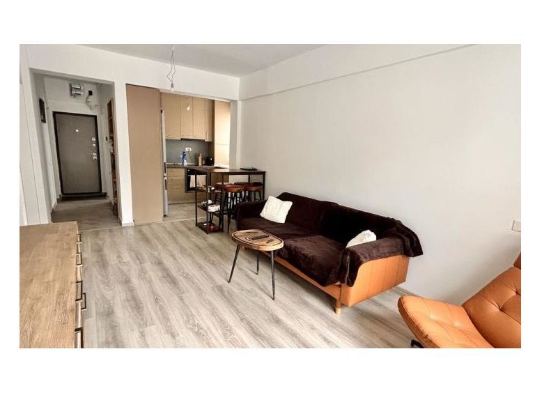 Apartament 3 camere zona Giurgiului