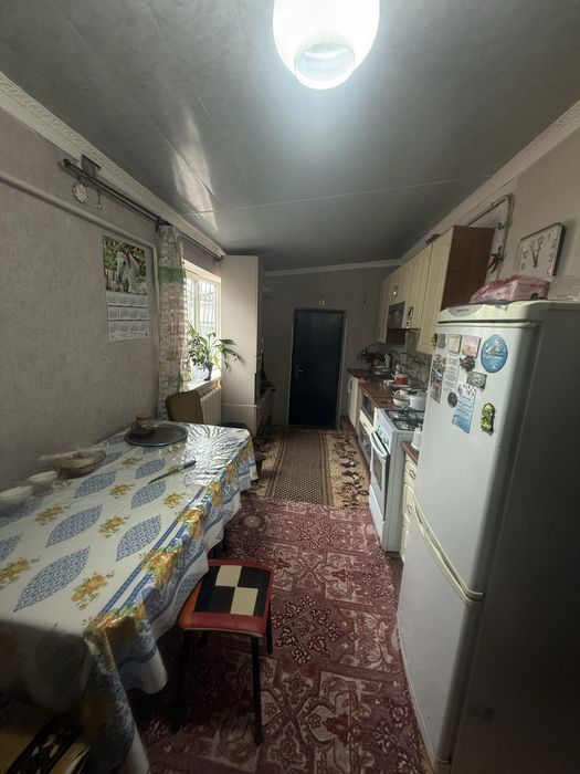 6 комнатный дом, 20 сот. Земли,